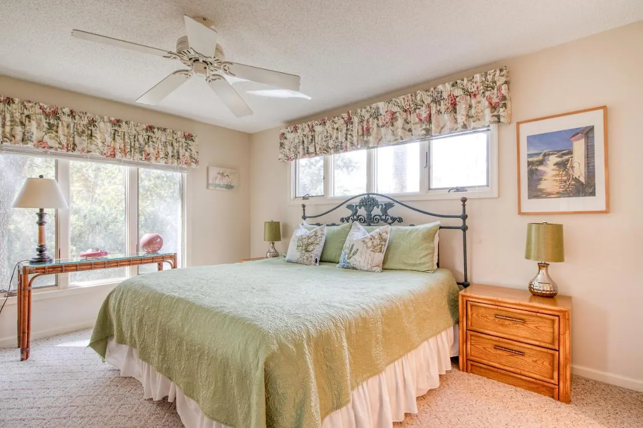 Apartment 4849 Turtle Cove