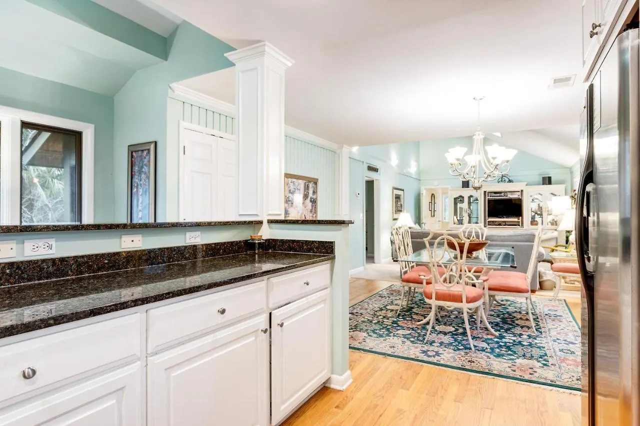 433 Oceanwoods *