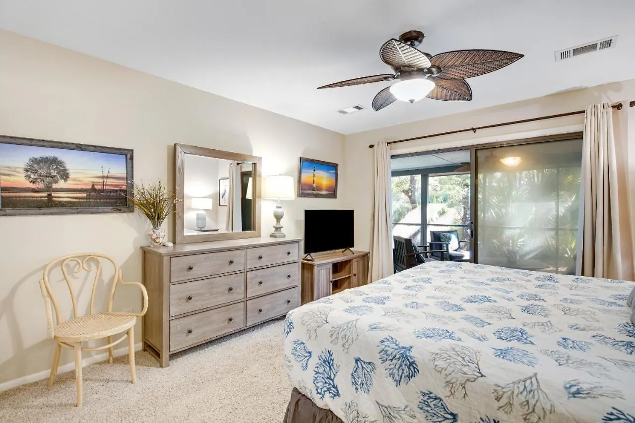 105 Surfscoter Holiday home *