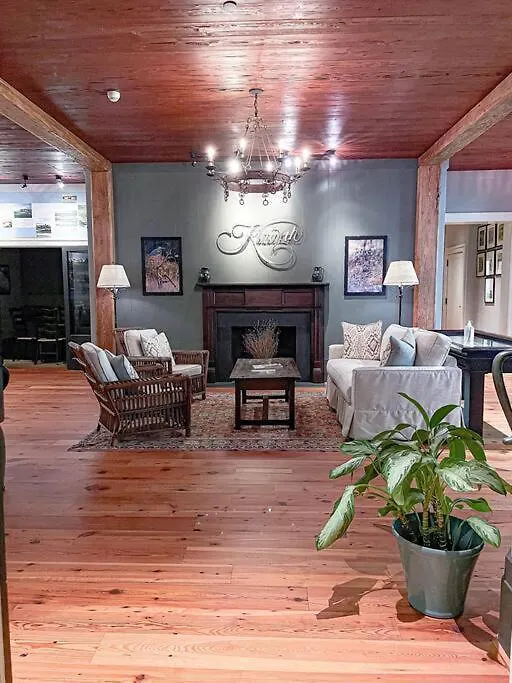The Bromeliad At Turtle Cove * Kiawah Island