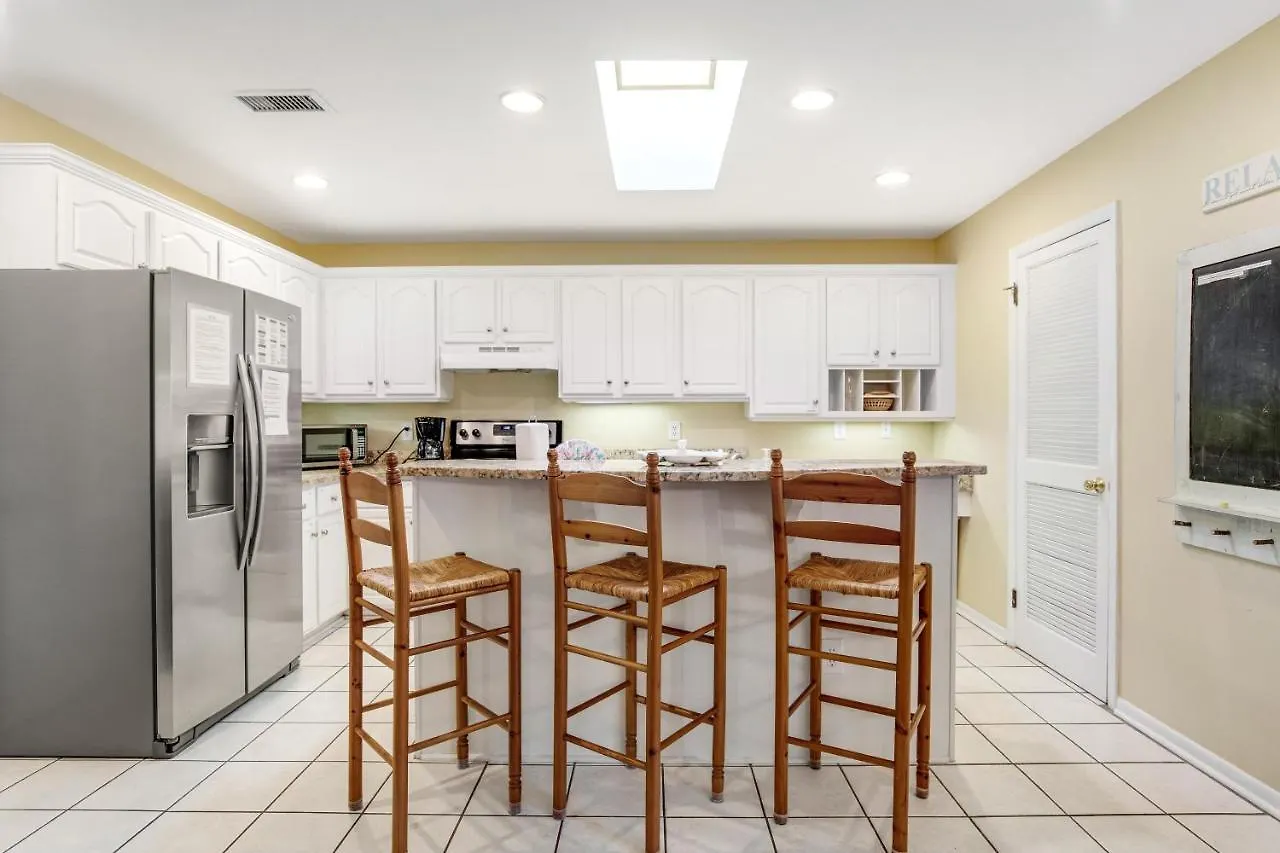1054 Sparrow Pond Kiawah Island