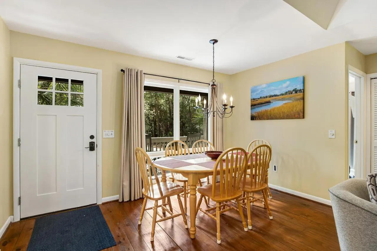 1054 Sparrow Pond *