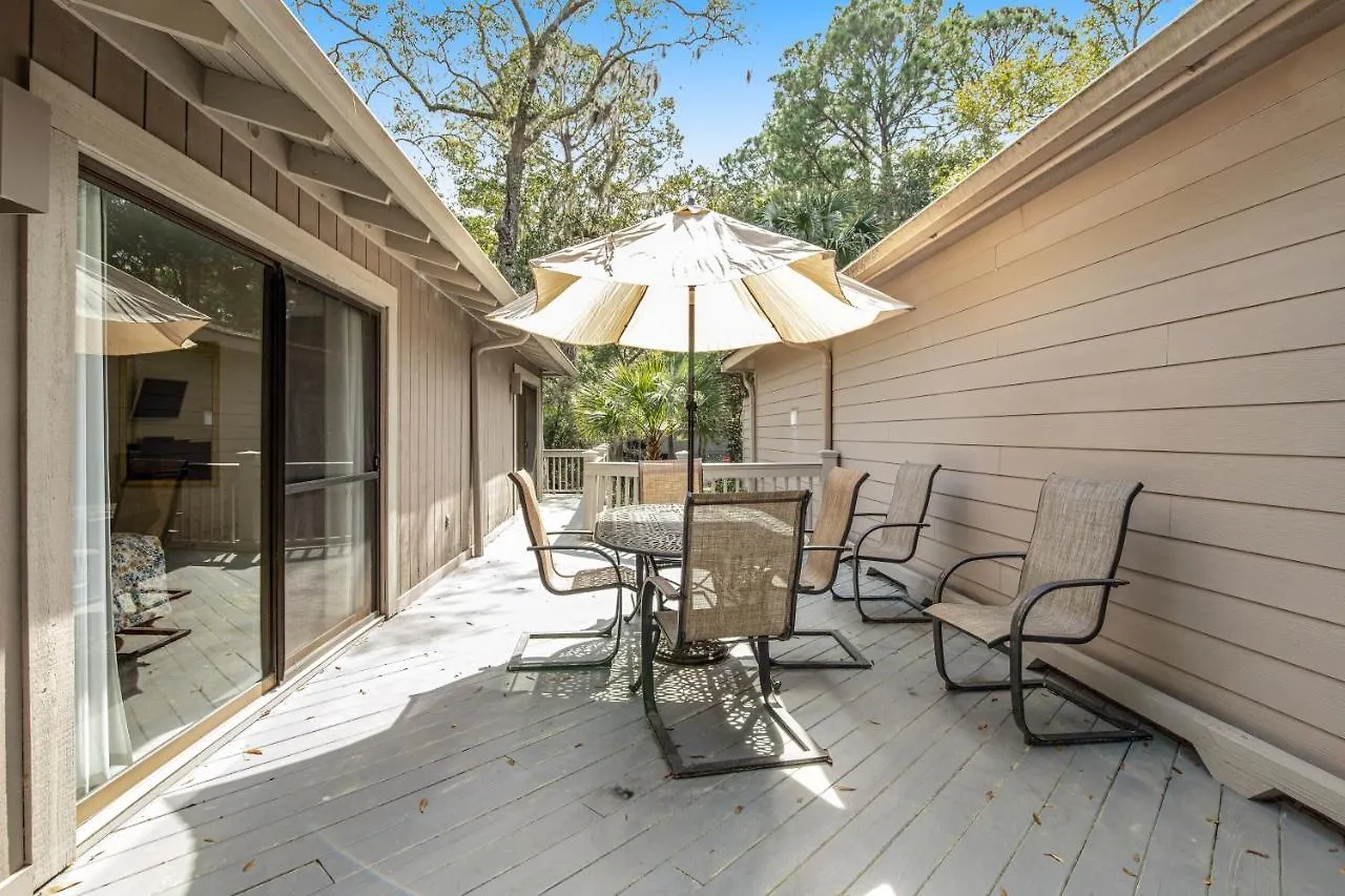 1054 Sparrow Pond * Kiawah Island