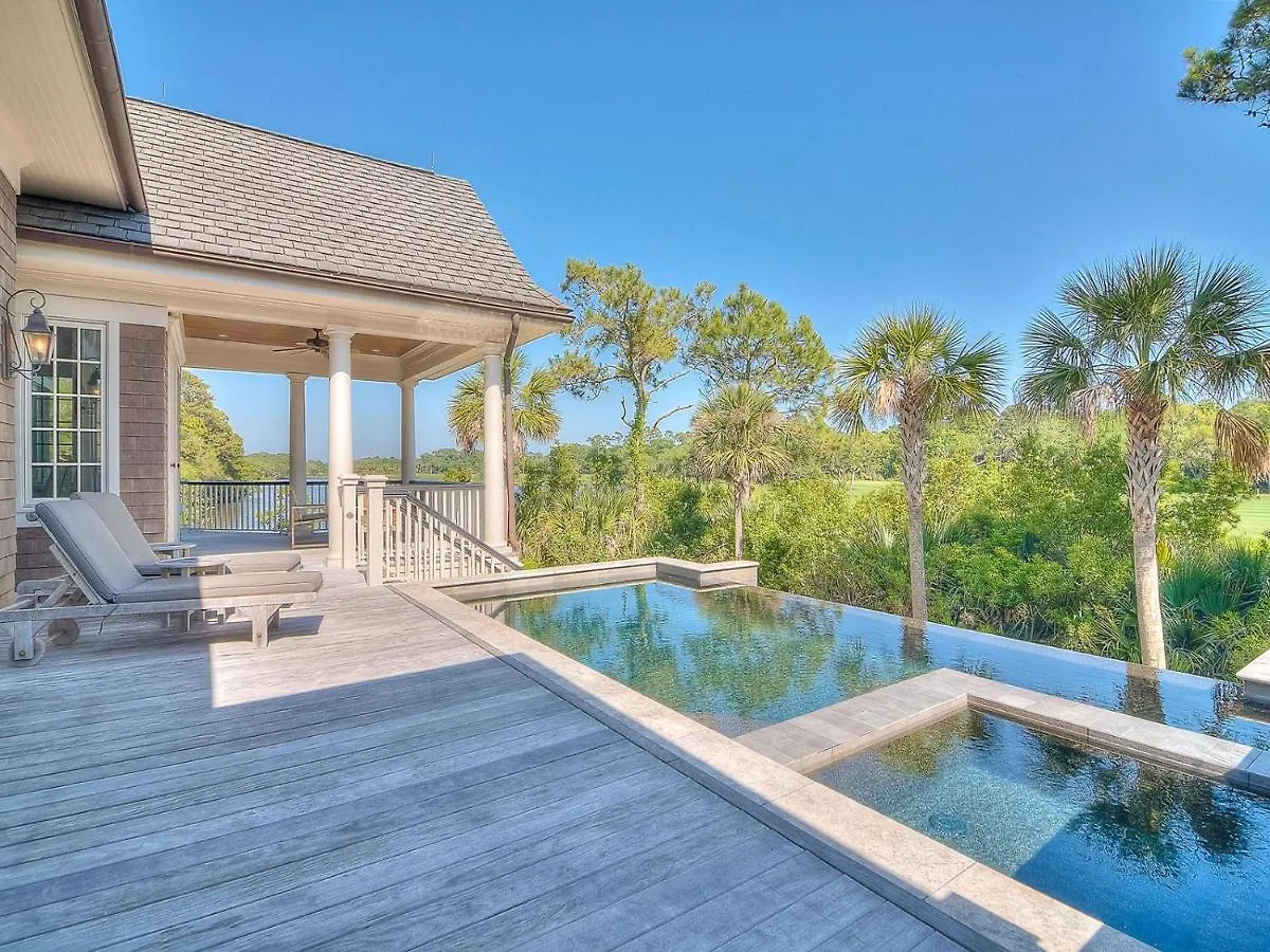 13 Avocet Lane Holiday home *