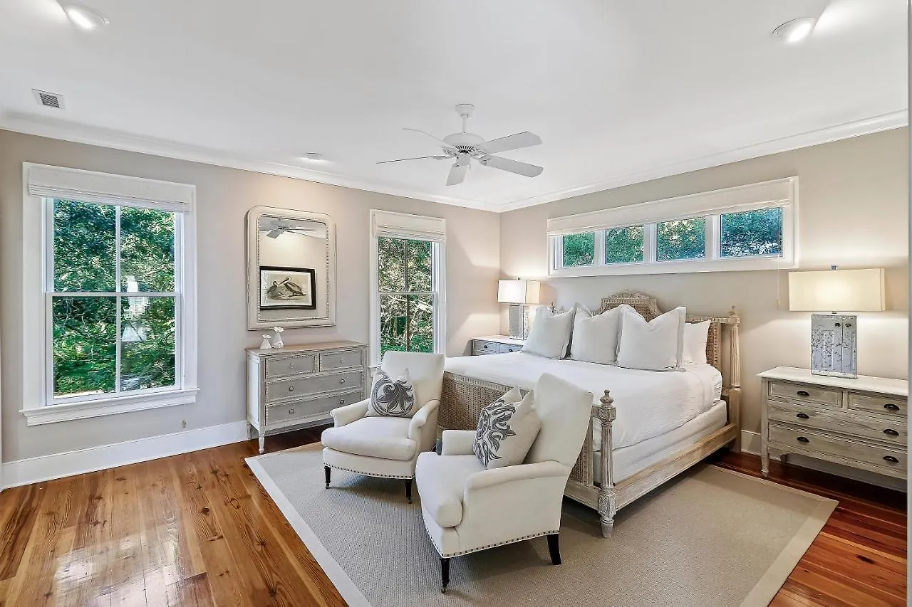 1a Eugenia Avenue Holiday home *