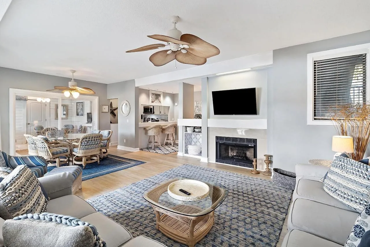 4937 Turtle Point *