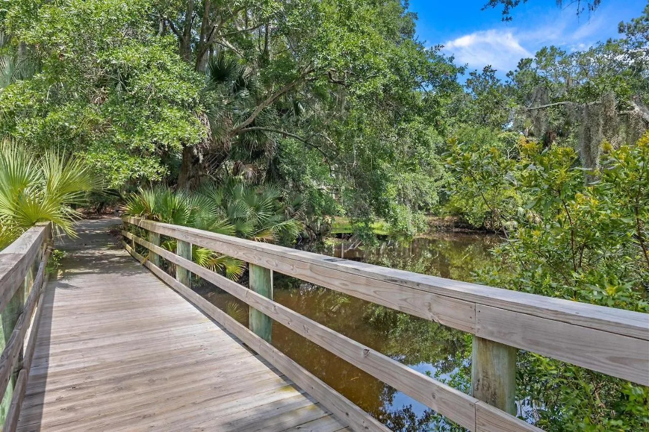 1358 Fairway Oaks *