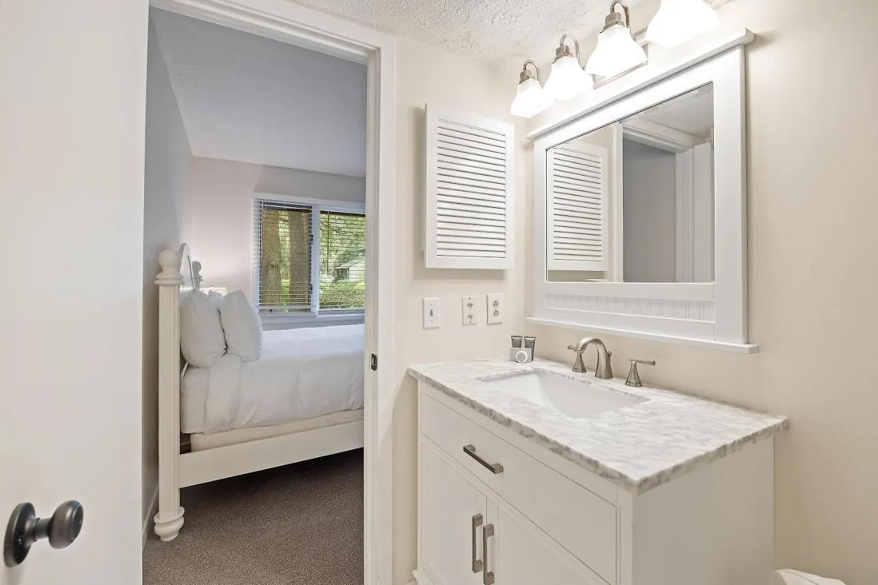 1358 Fairway Oaks *