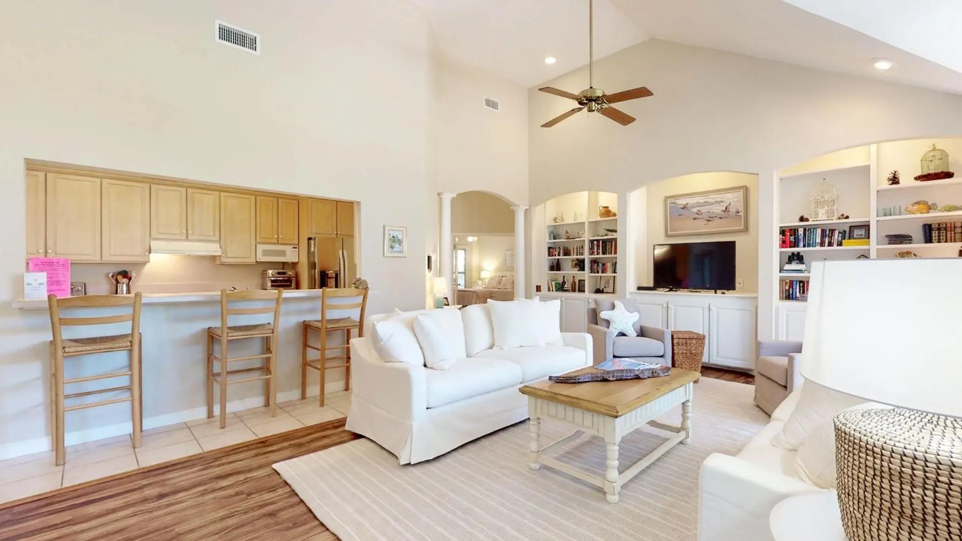 350 Oak Woods *