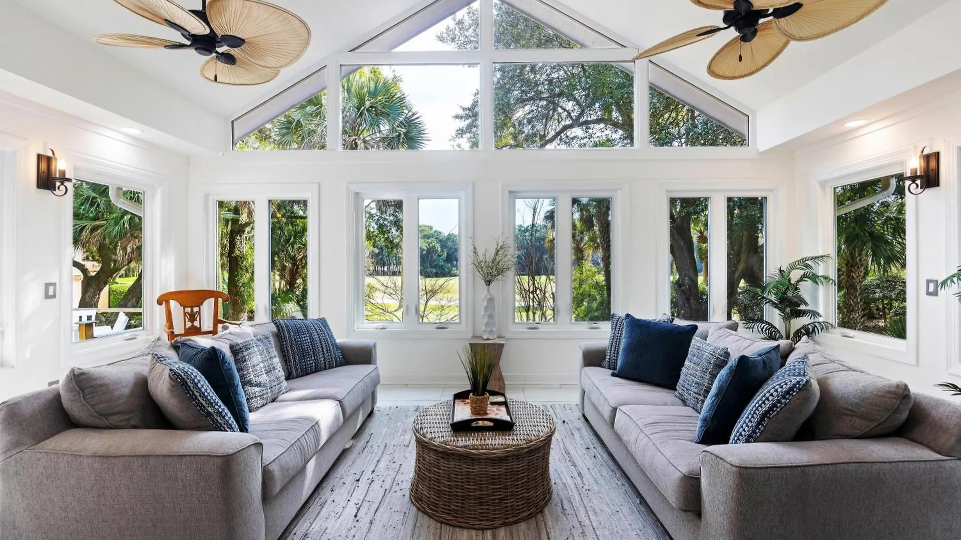 115 Pleasant Valley *