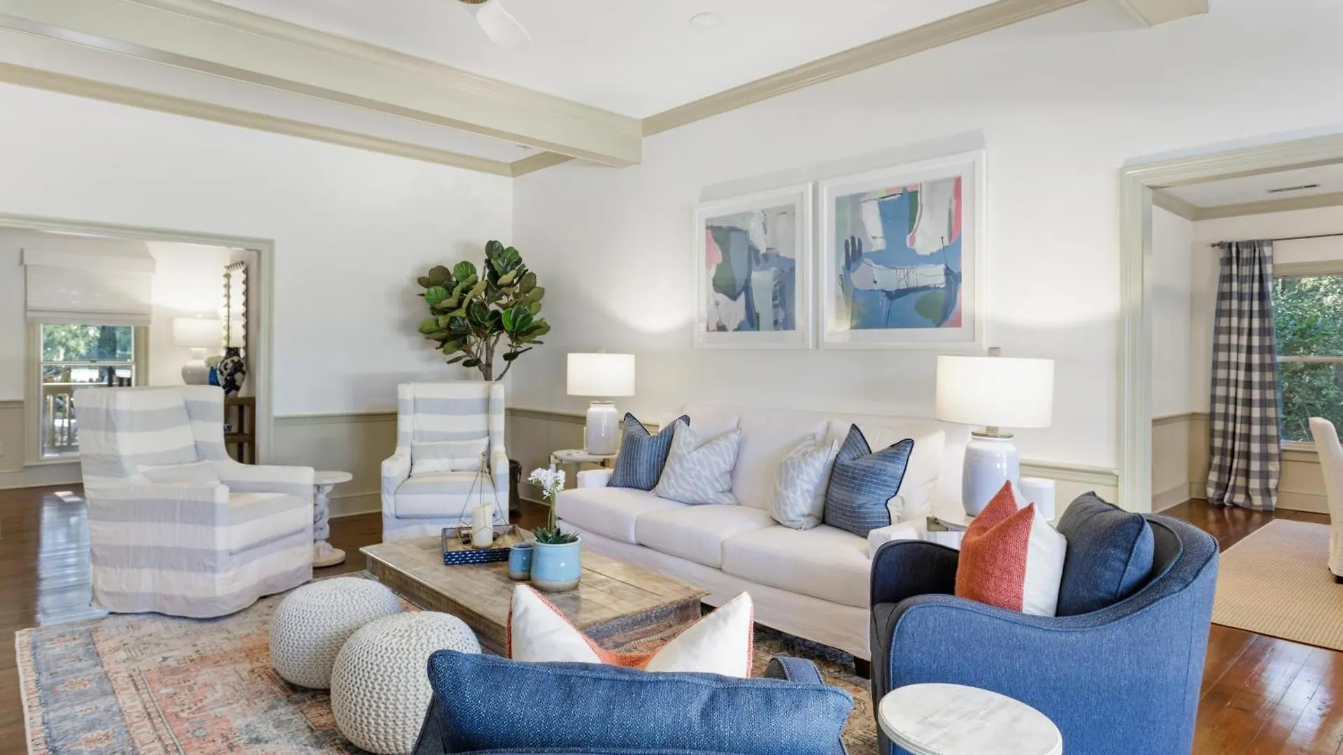 245 Glen Abbey