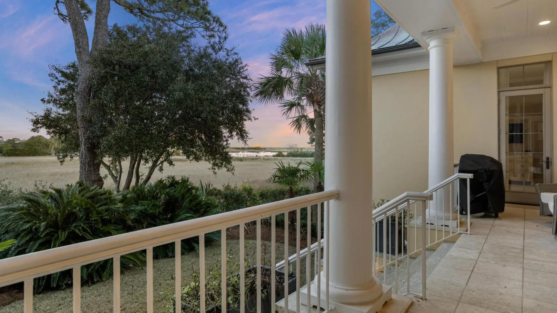 305 Ocean Oaks