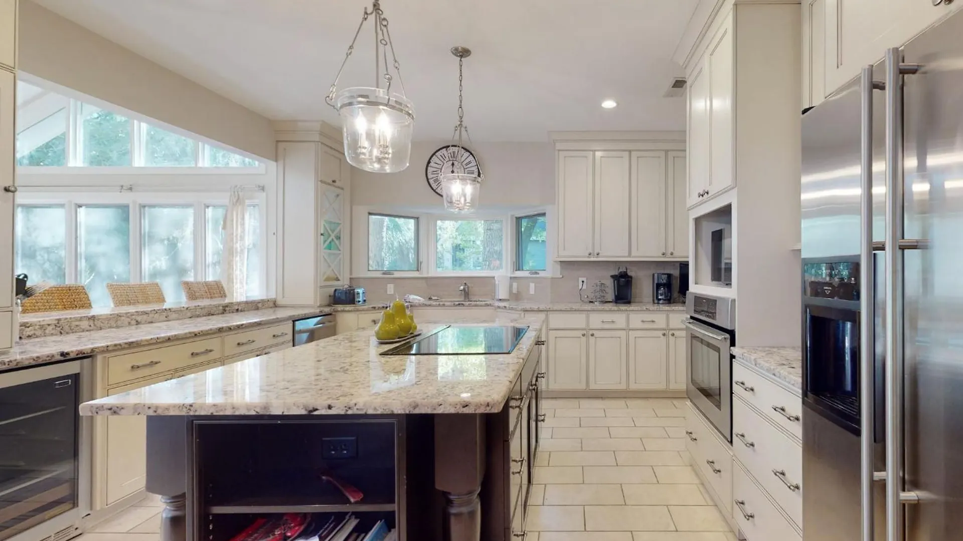 230 Glen Abbey *