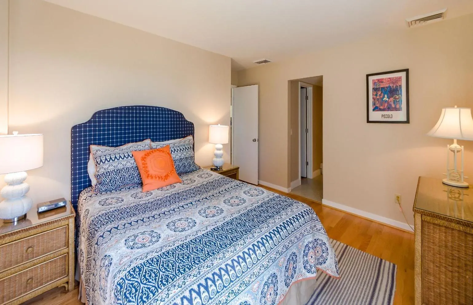 4438 Windswept Oceanside Villa *