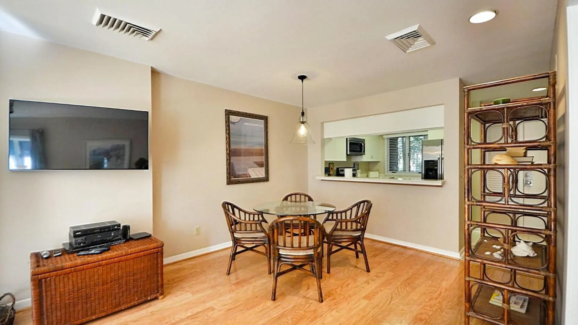 4438 Windswept Oceanside *