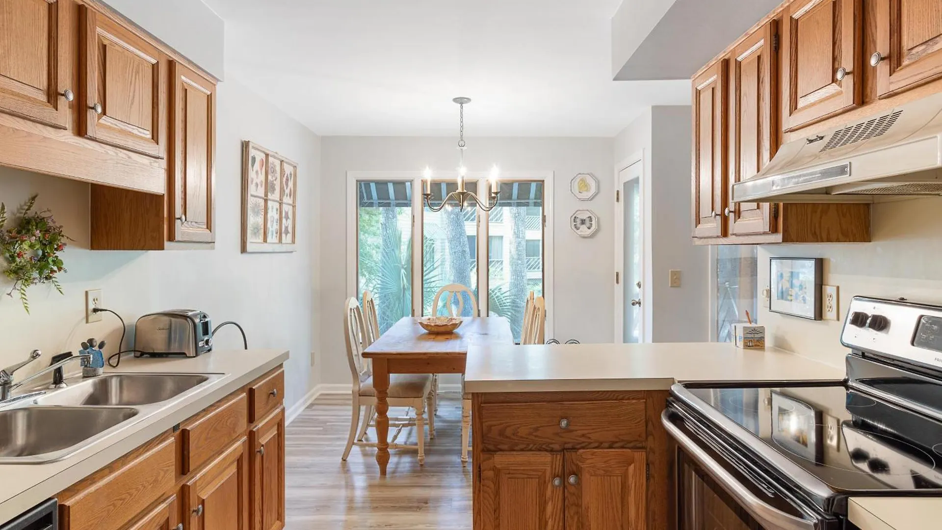 Villa 4741 Tennis Club Wooded View Kiawah Island