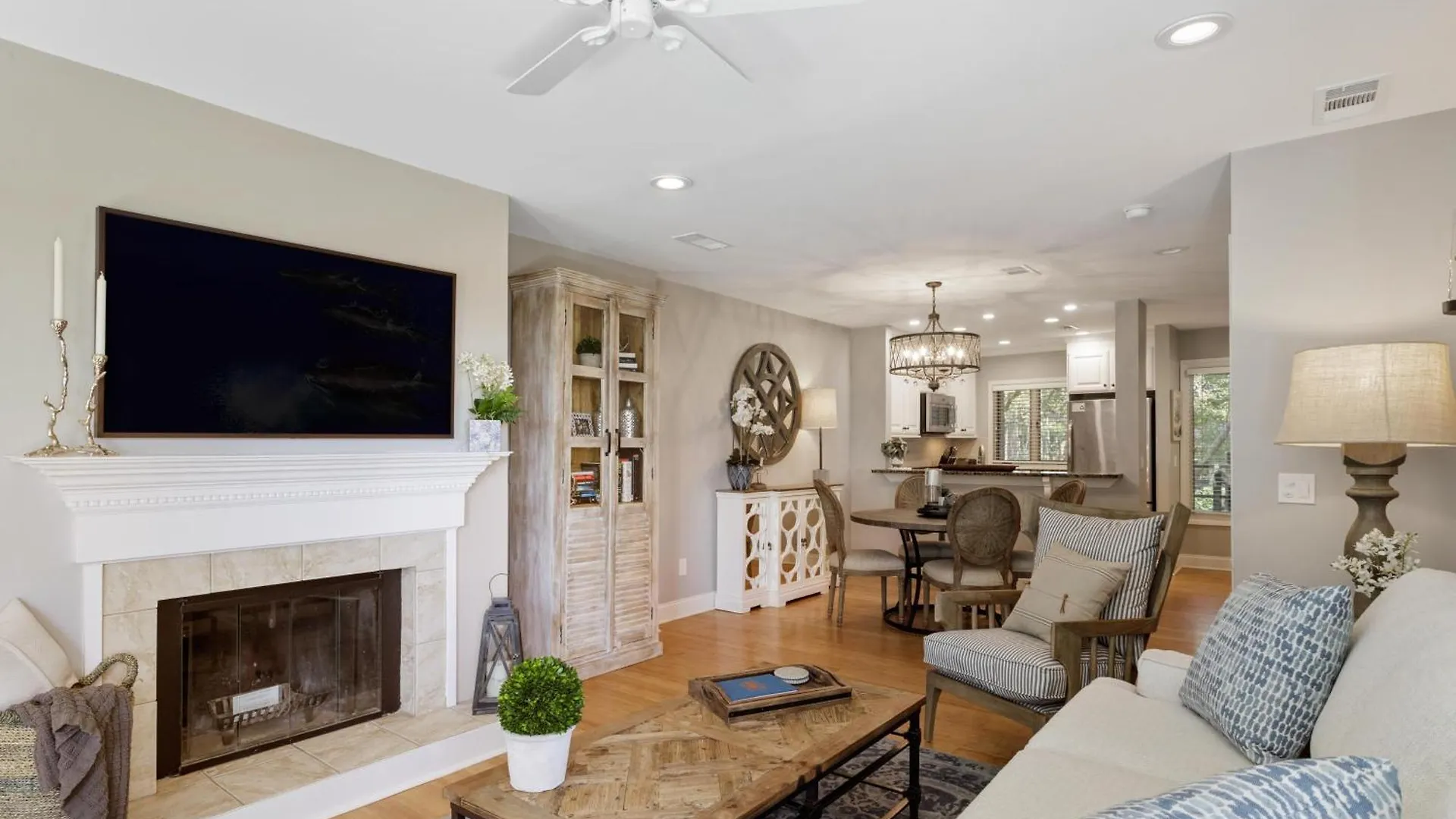 4409 Windswept Oceanside Villa Kiawah Island