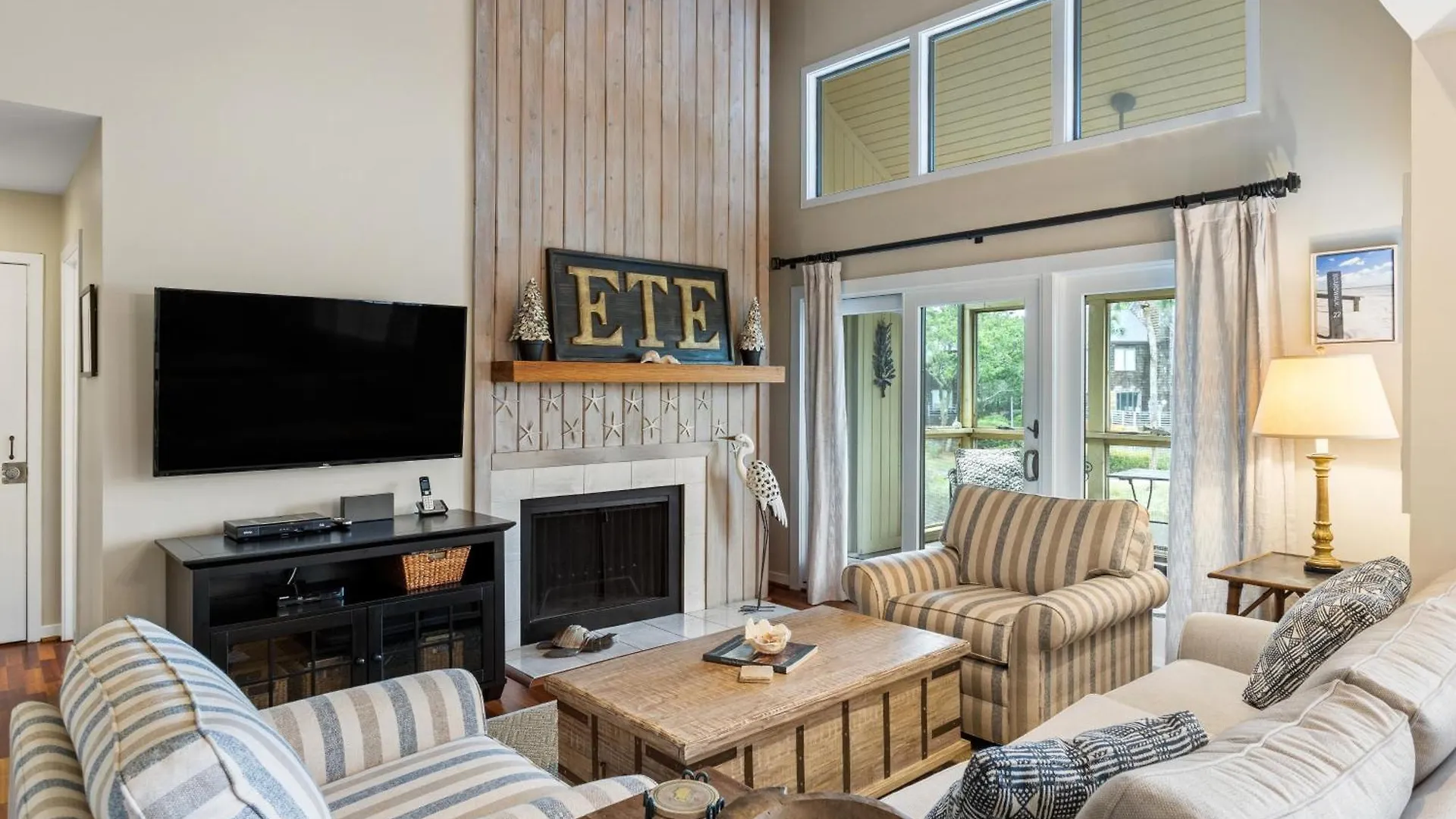 4560 Parkside Lagoon View Villa Kiawah Island