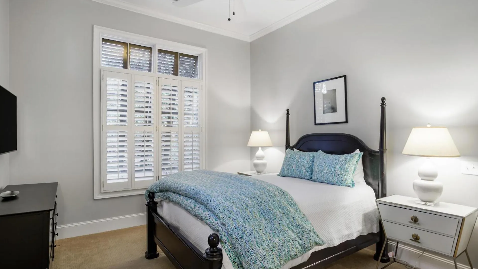 305 Ocean Oaks *