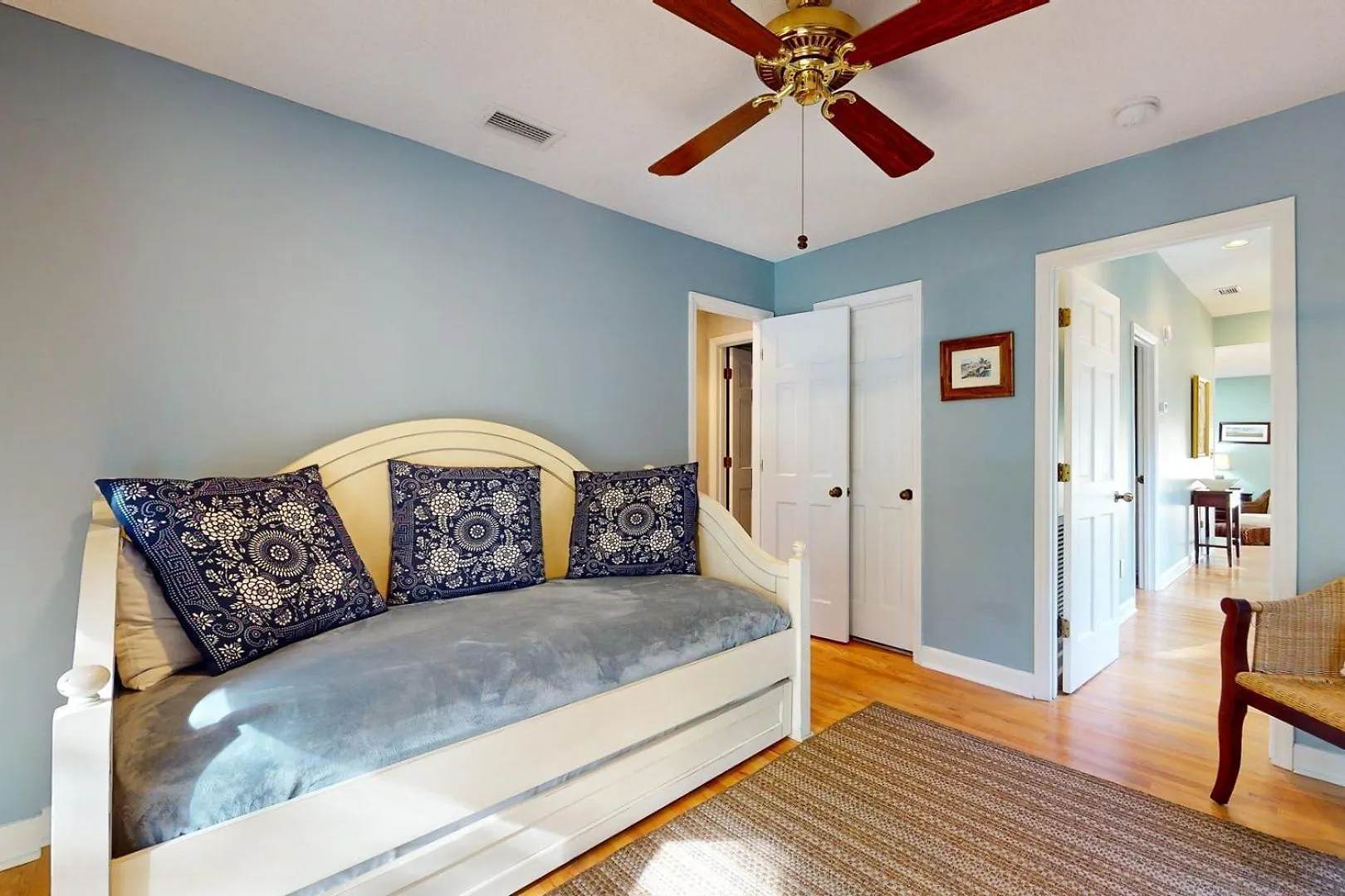 239 Glen Abbey
