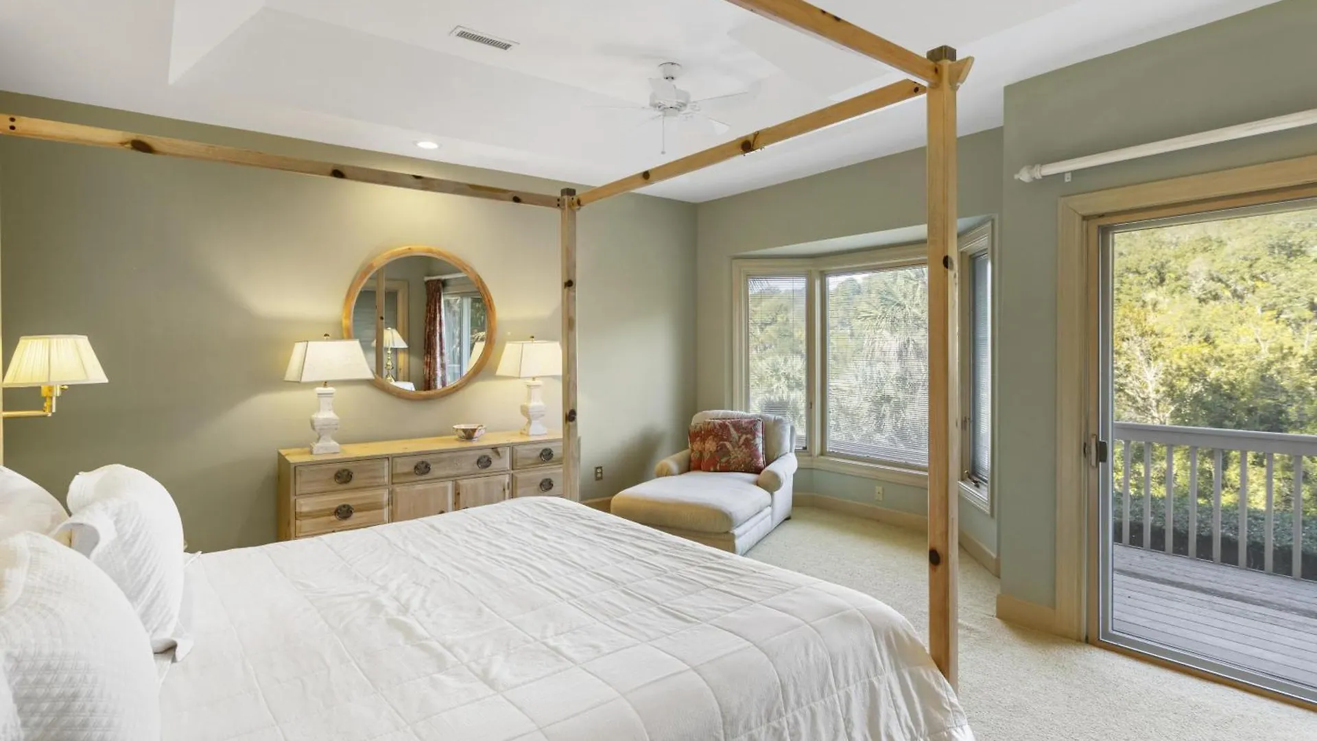 21 Surfsong Holiday home