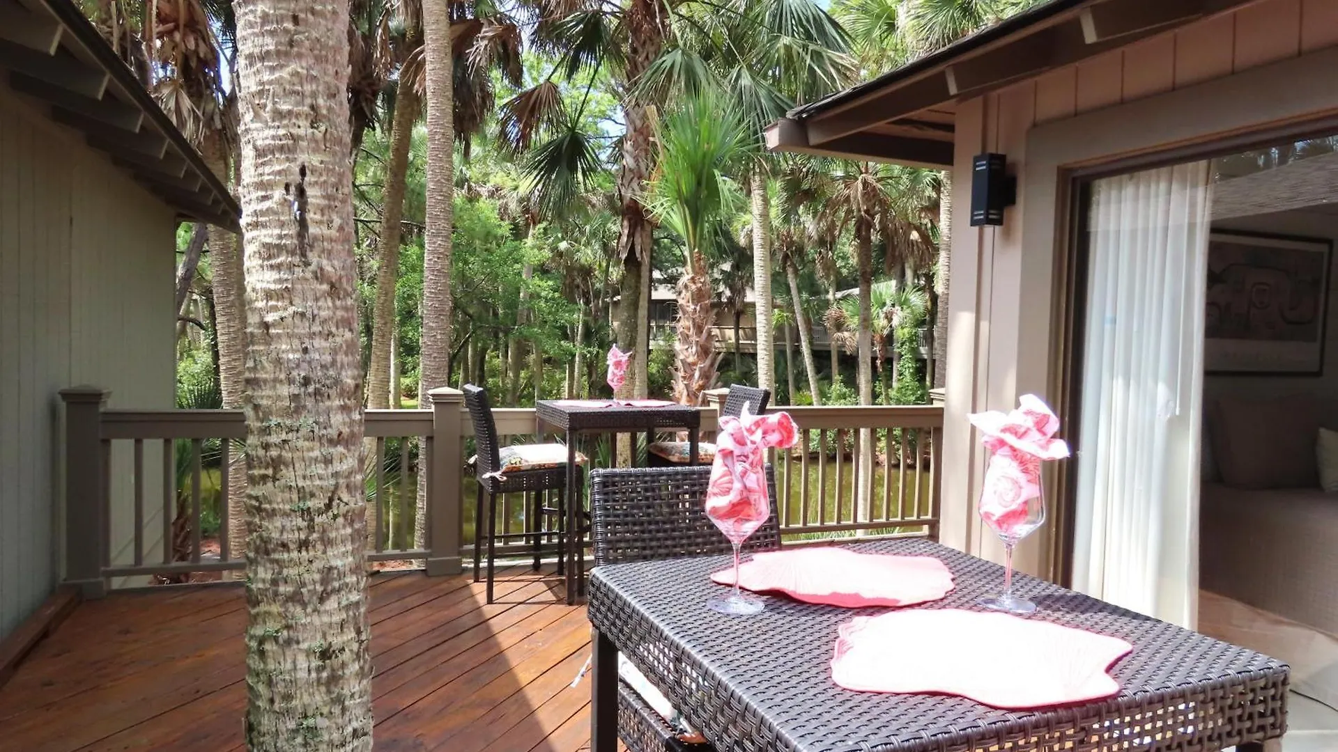1045 Sparrow Pond Lagoon View