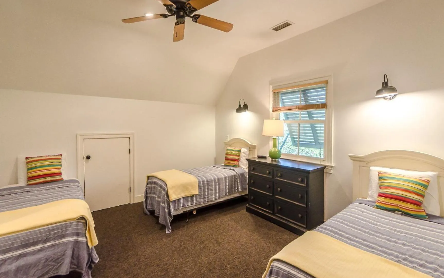 119 Surfscoter Lane Holiday home