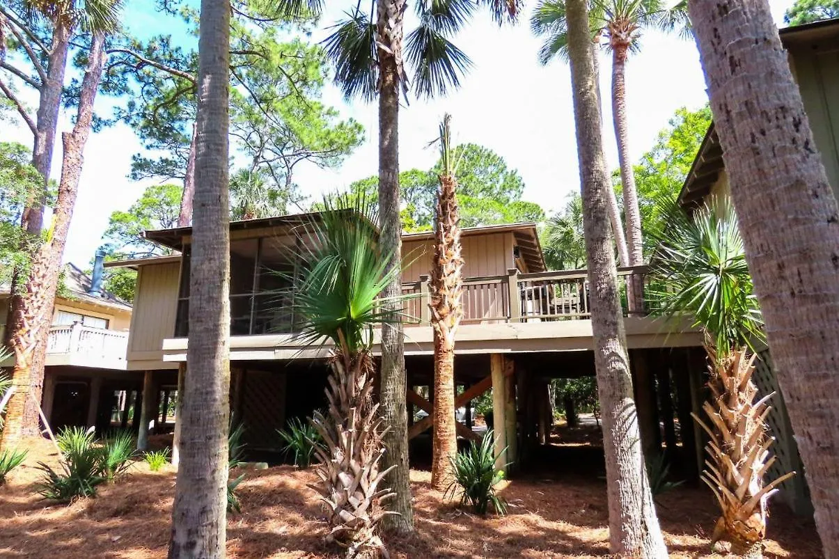 1045 Sparrow Pond Lagoon View *