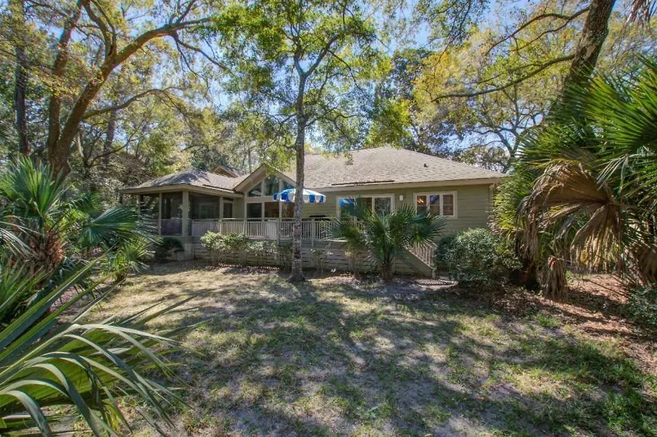 350 Oak Woods