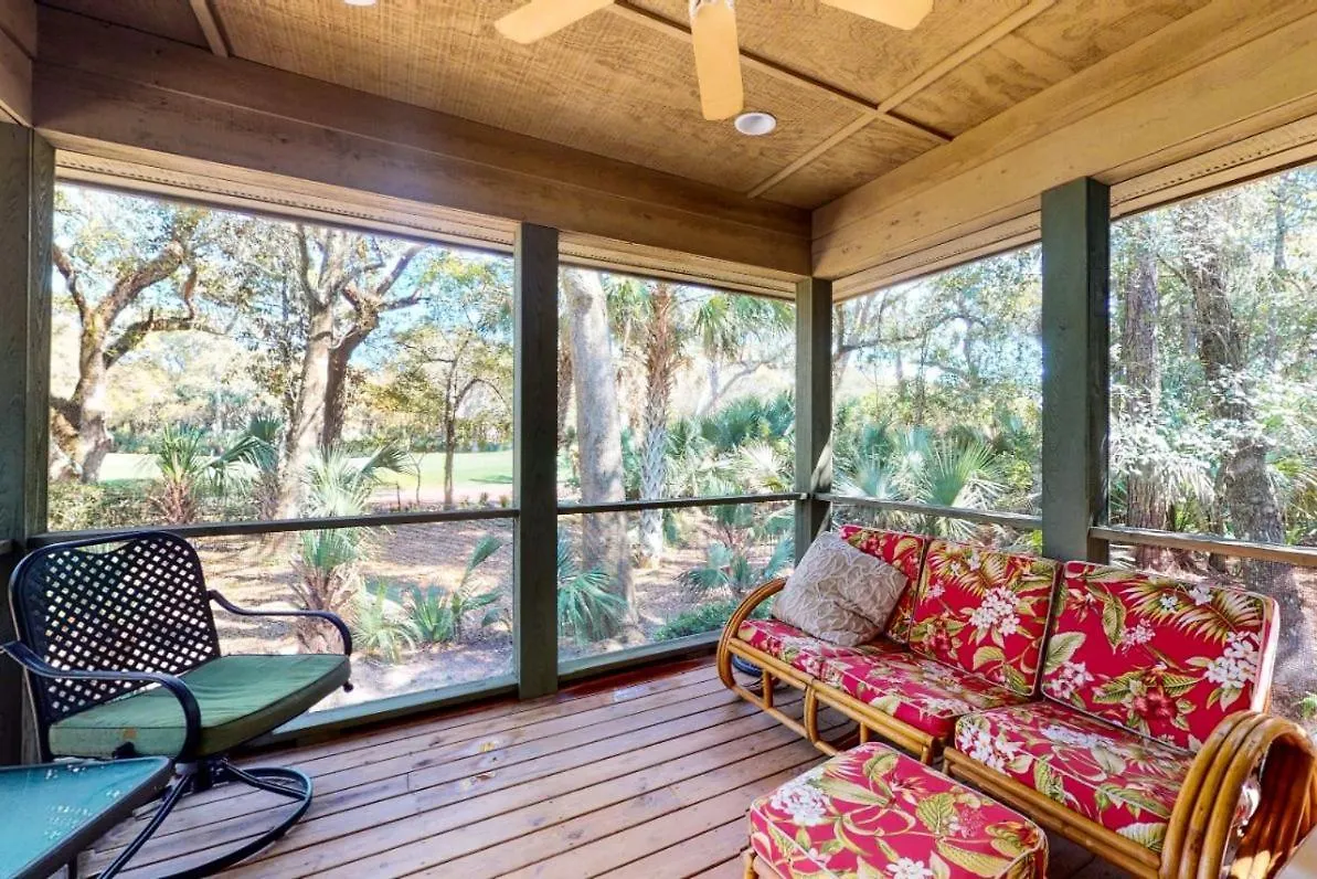 350 Oak Woods