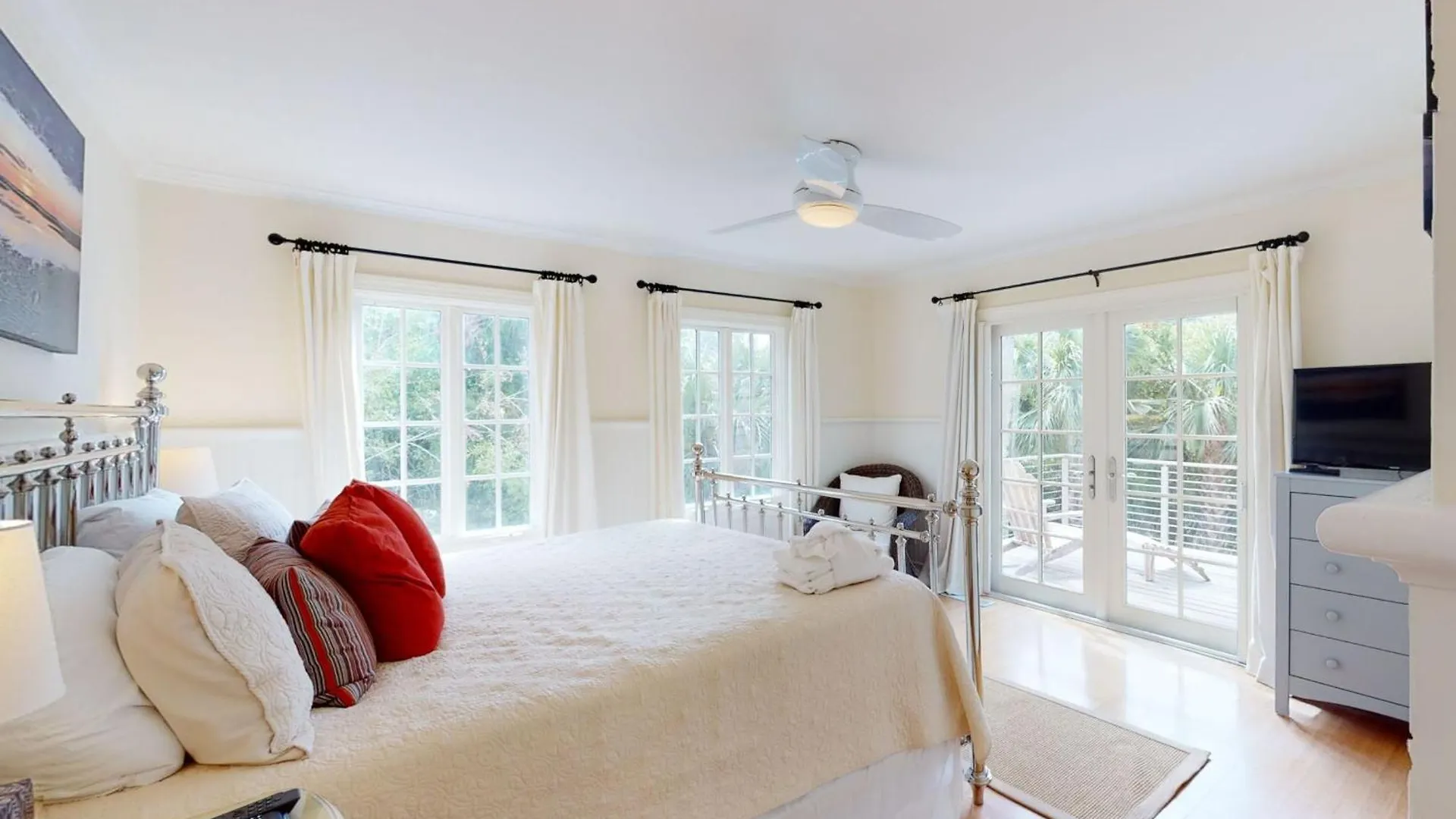 81 Surfsong Rd Holiday home