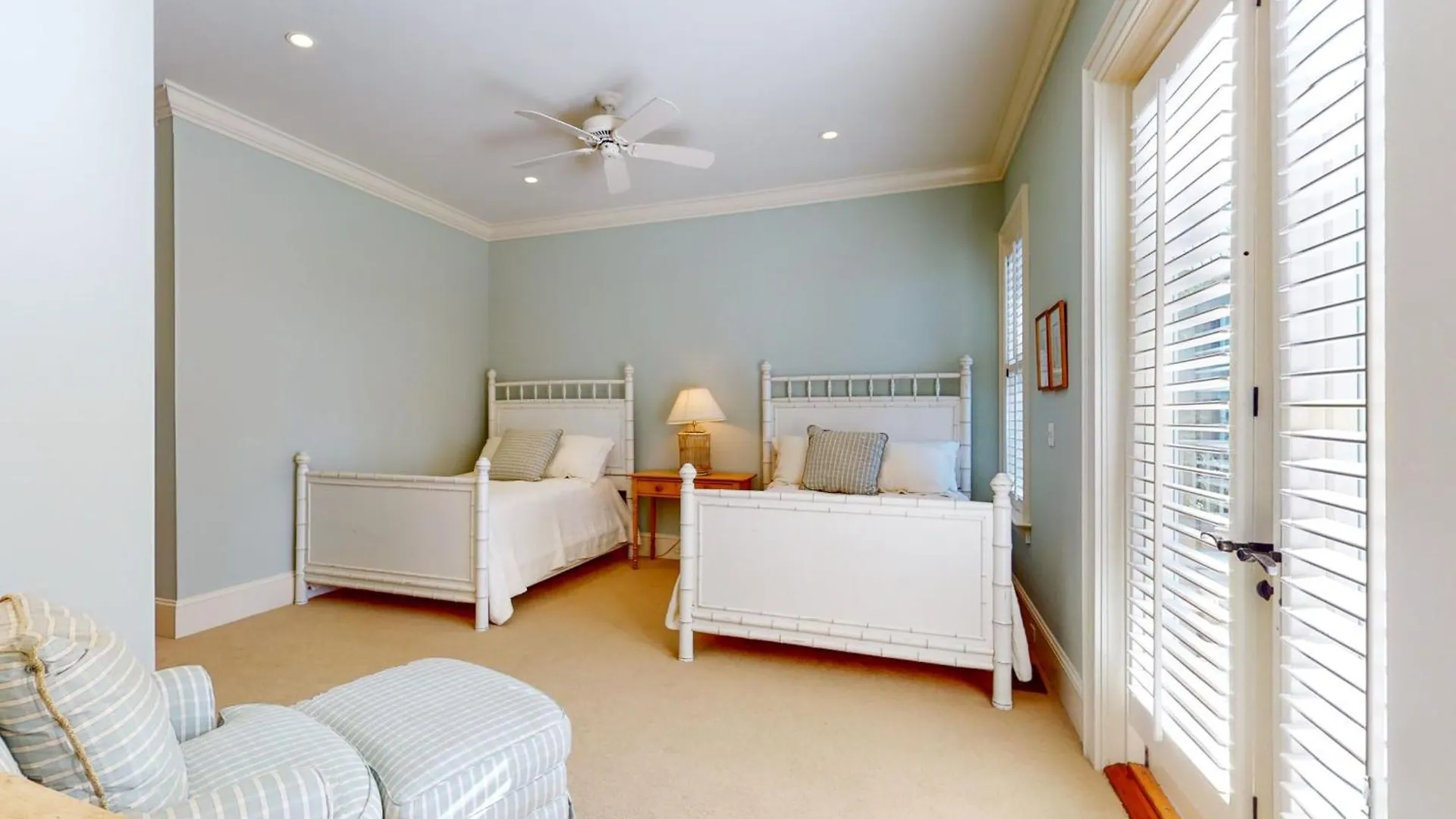 12 Falcon Point Road *