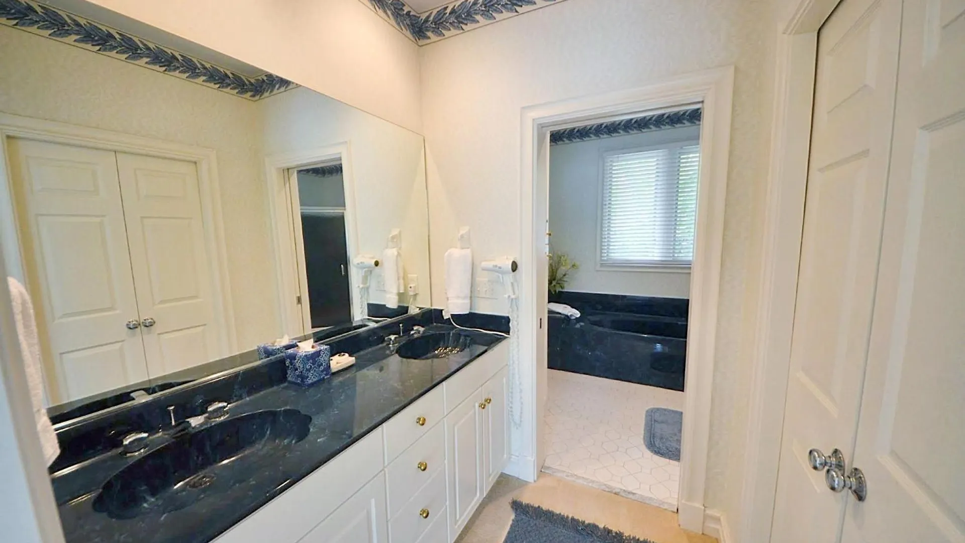 17 Surfsong Holiday home