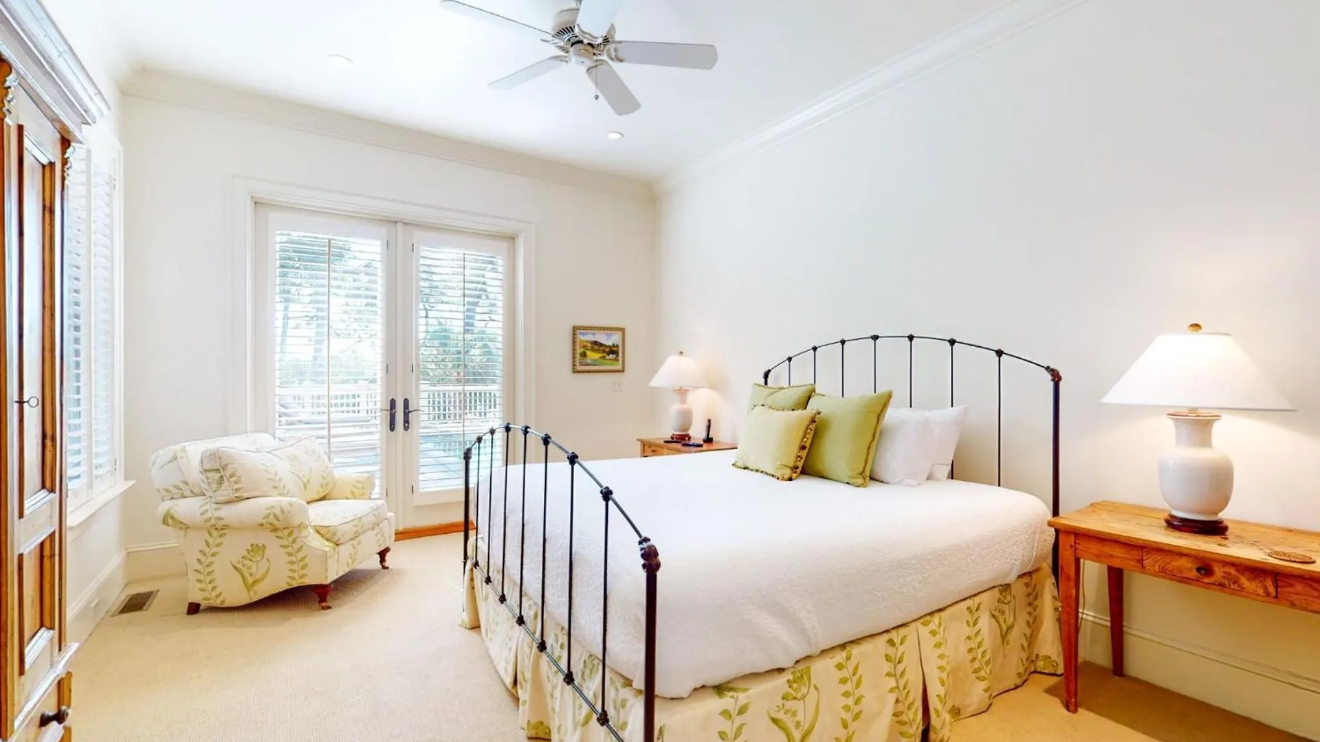 12 Falcon Point Road Holiday home *