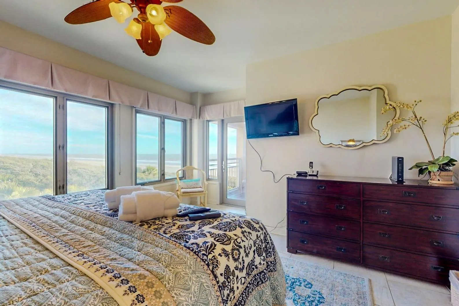 5121 Windswept Oceanfront