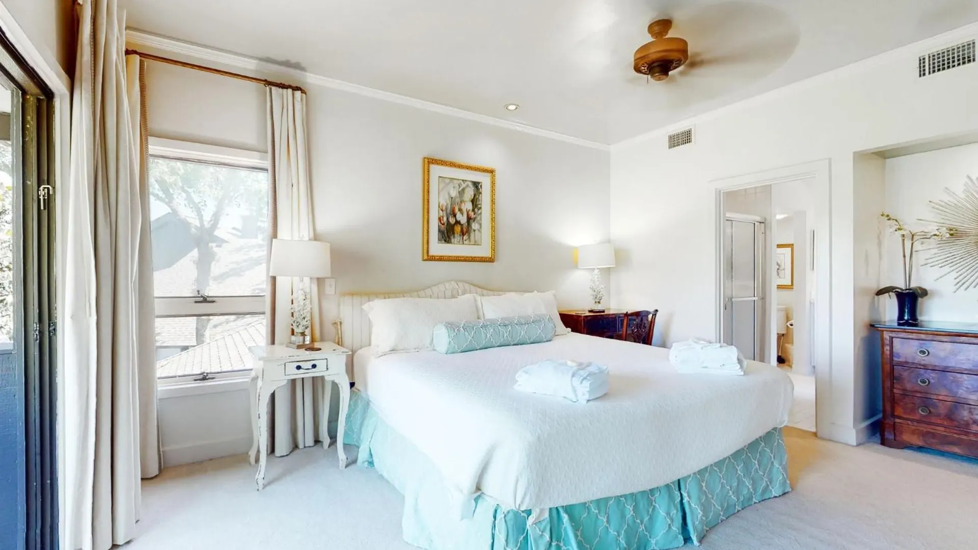 4942 Turtle Point Lagoon View Villa *