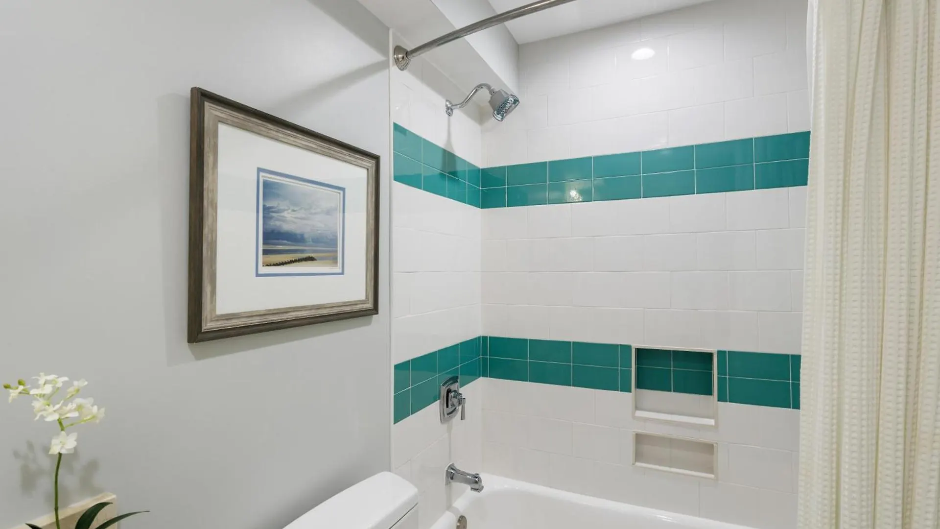 4409 Windswept Oceanside *