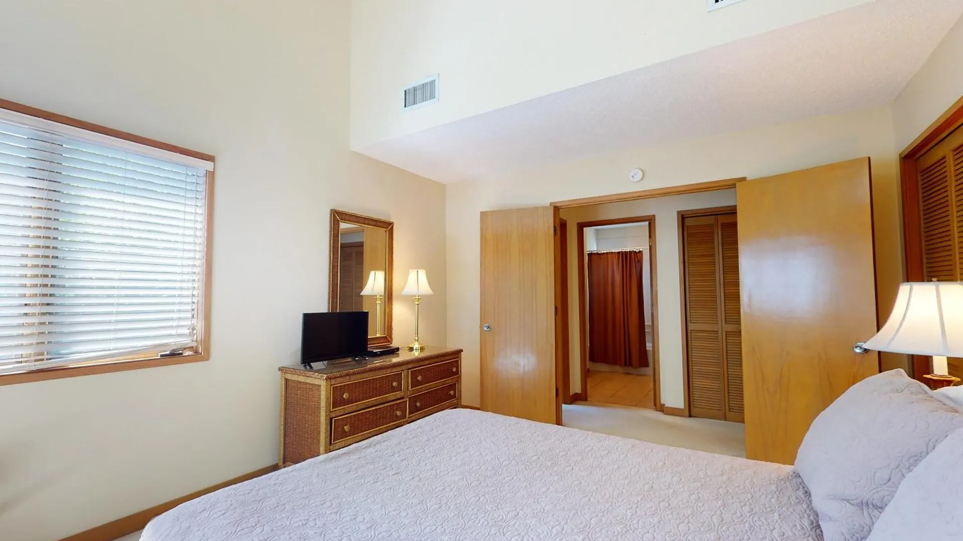 4468 Windswept Woodland View