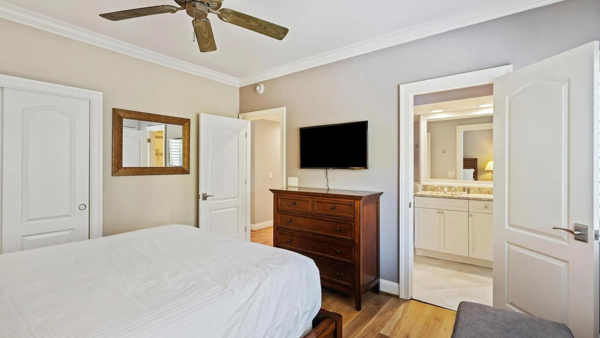 4976 Turtle Point Holiday home
