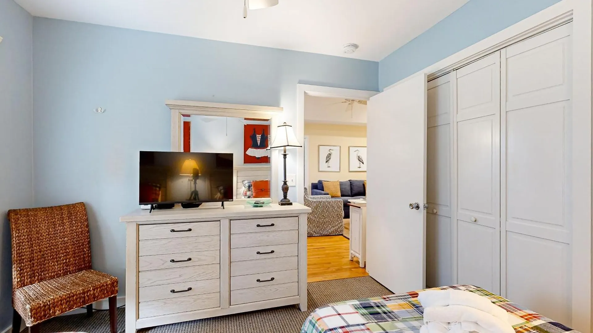 Inlet Cove 11