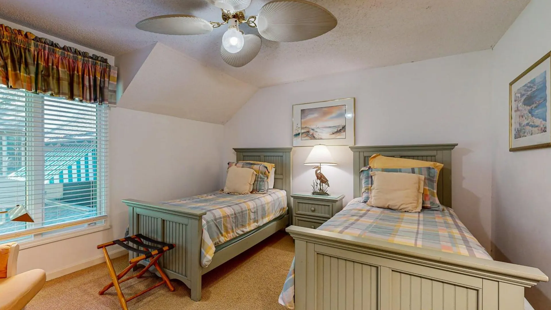Magical Treehouse Apartment Kiawah Island
