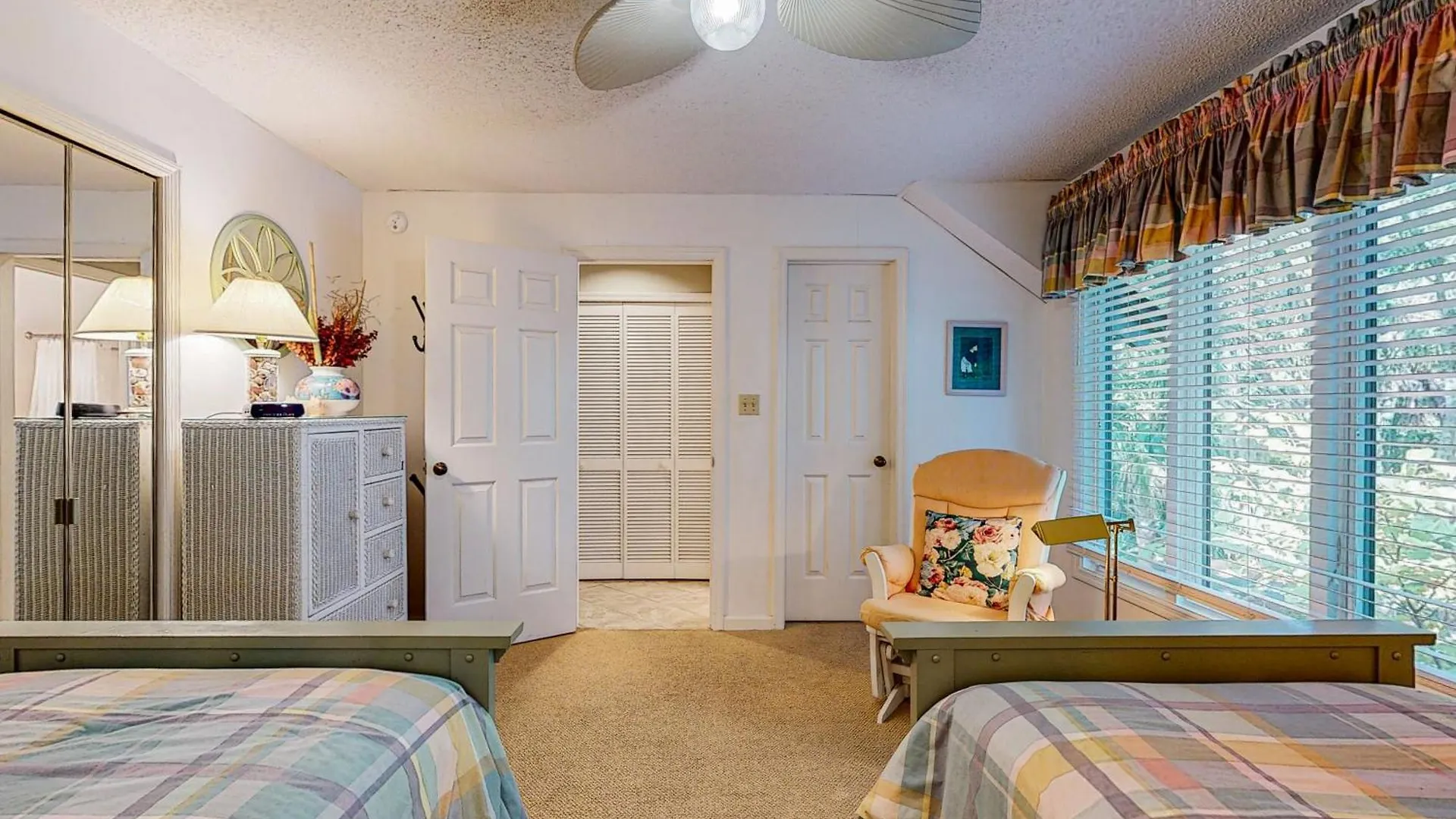 Magical Treehouse Apartment Kiawah Island