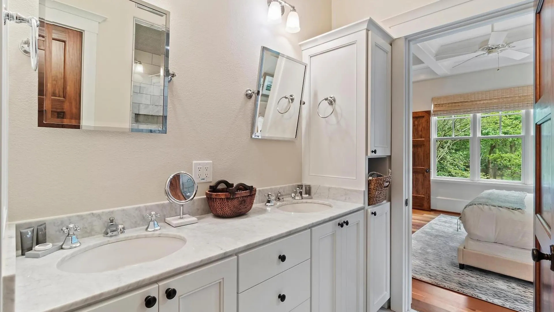 5512 Cypress Point