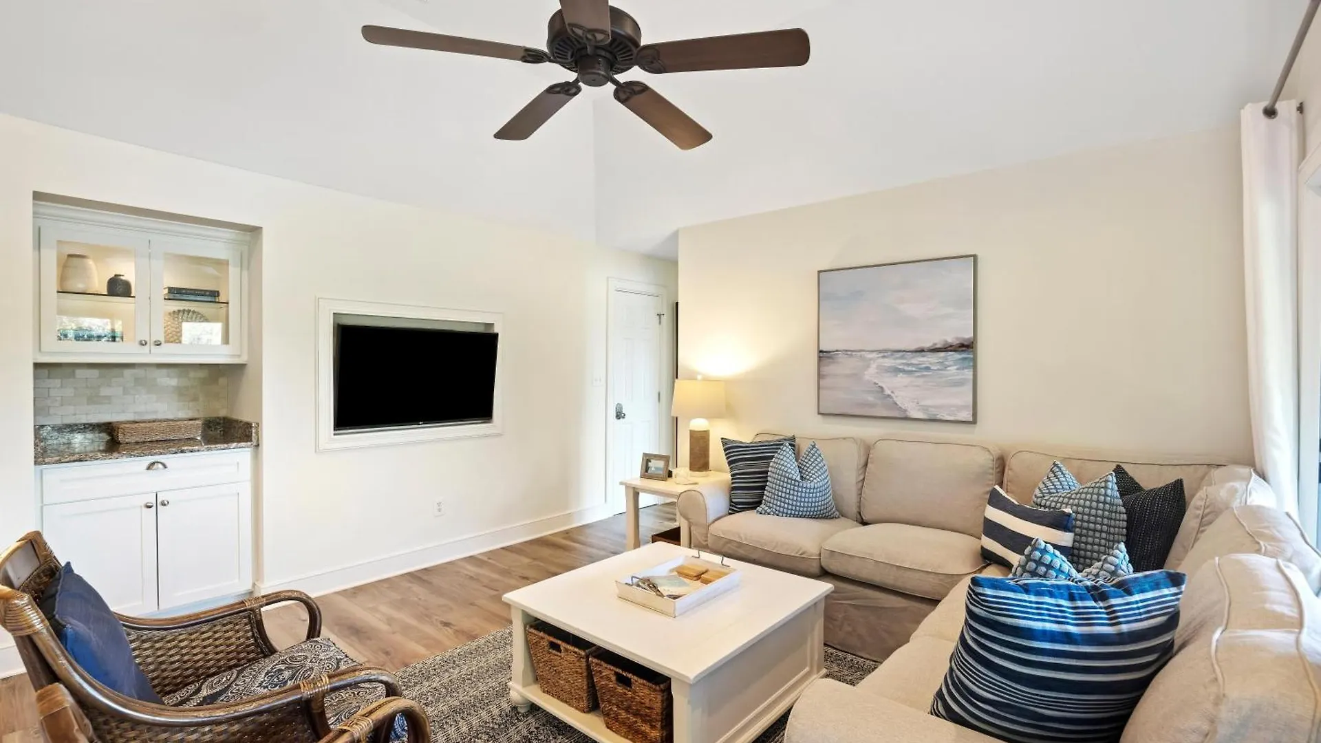 5540 Turtle Cove *