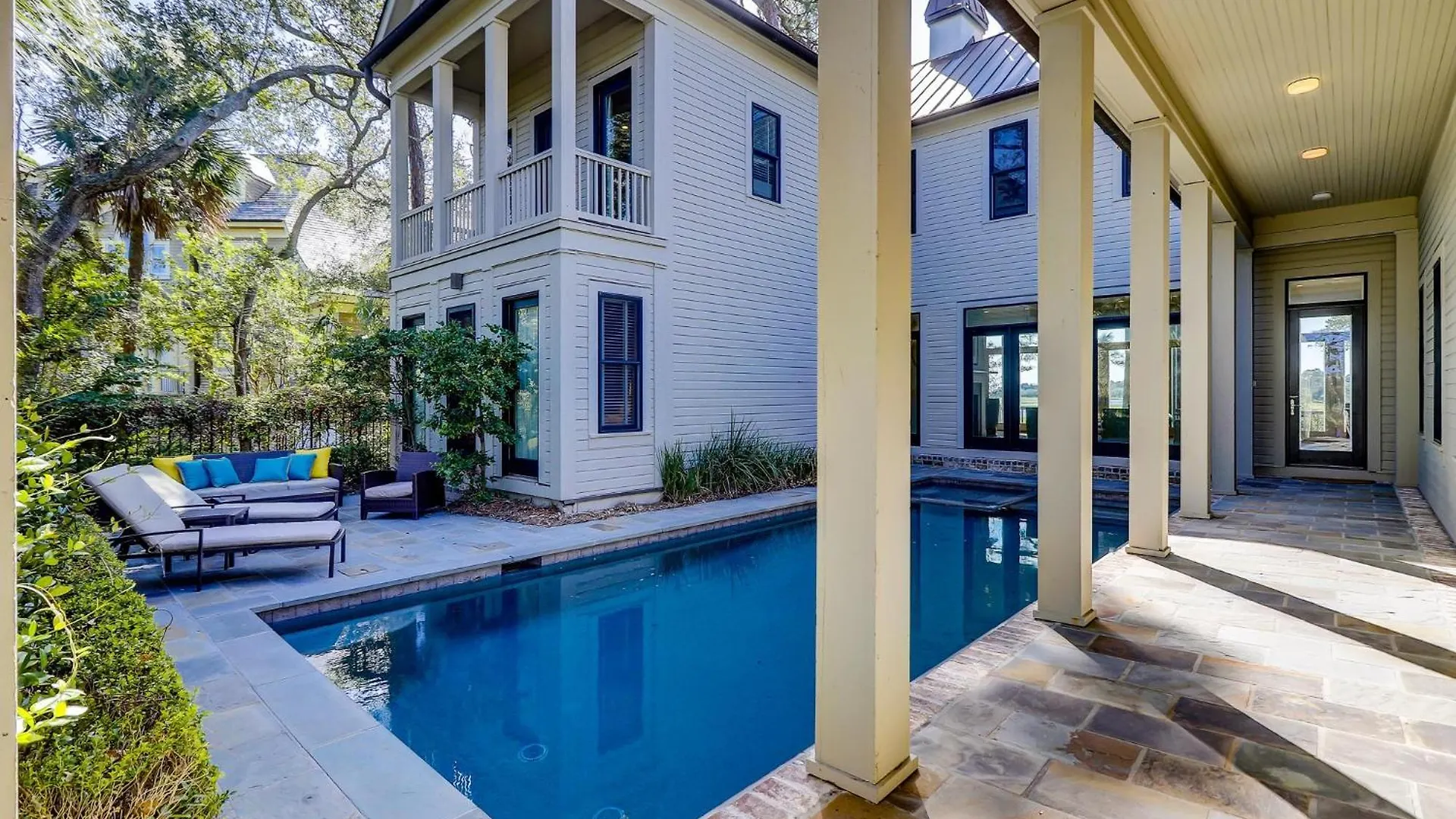 12 Summer Islands Holiday home