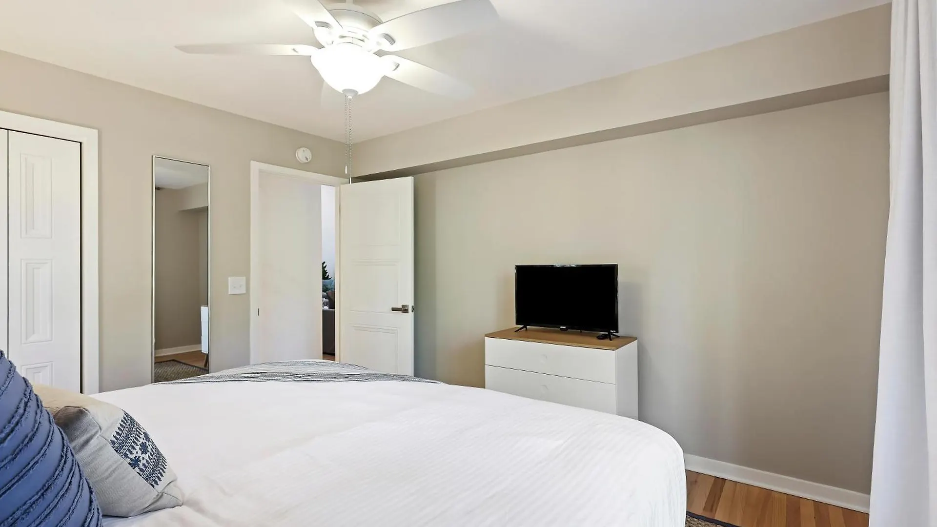 48 Cotton Hall Holiday home *