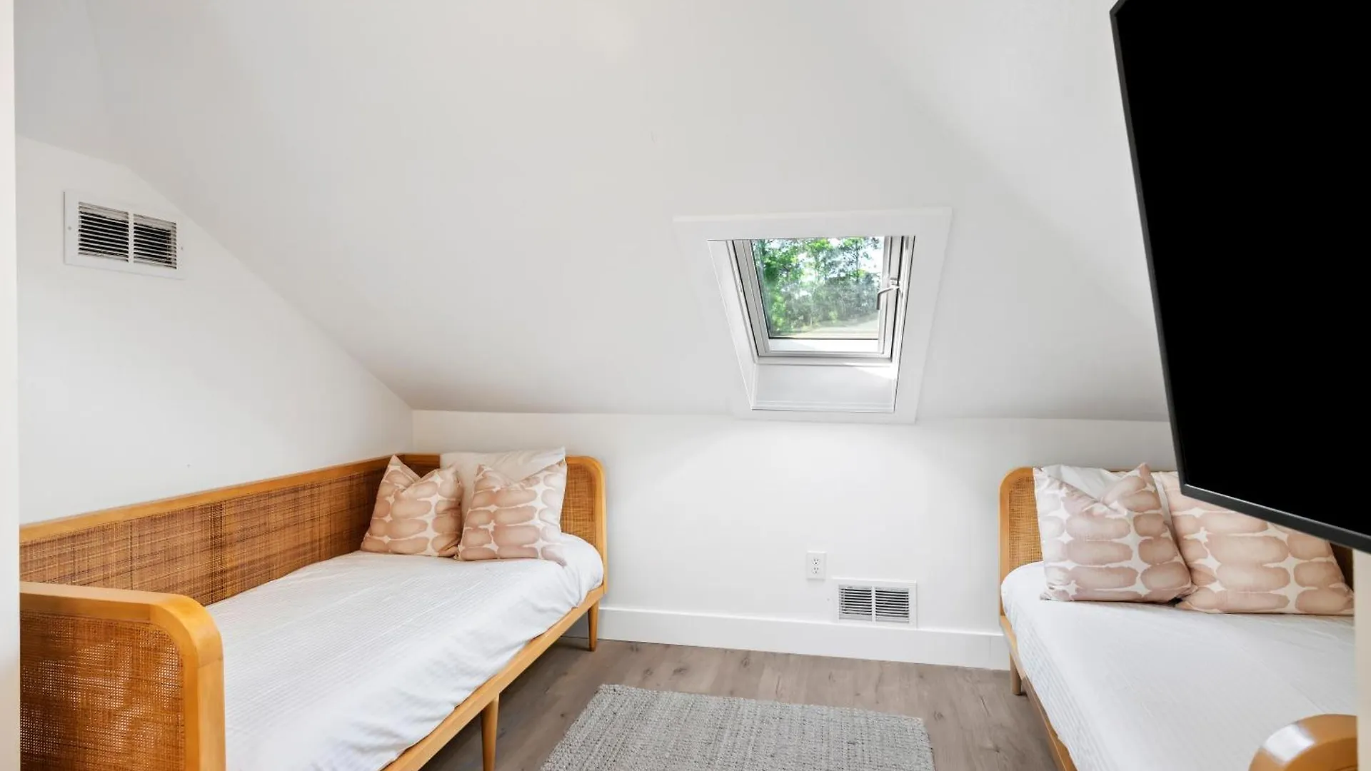 1232 Greenslake Holiday home