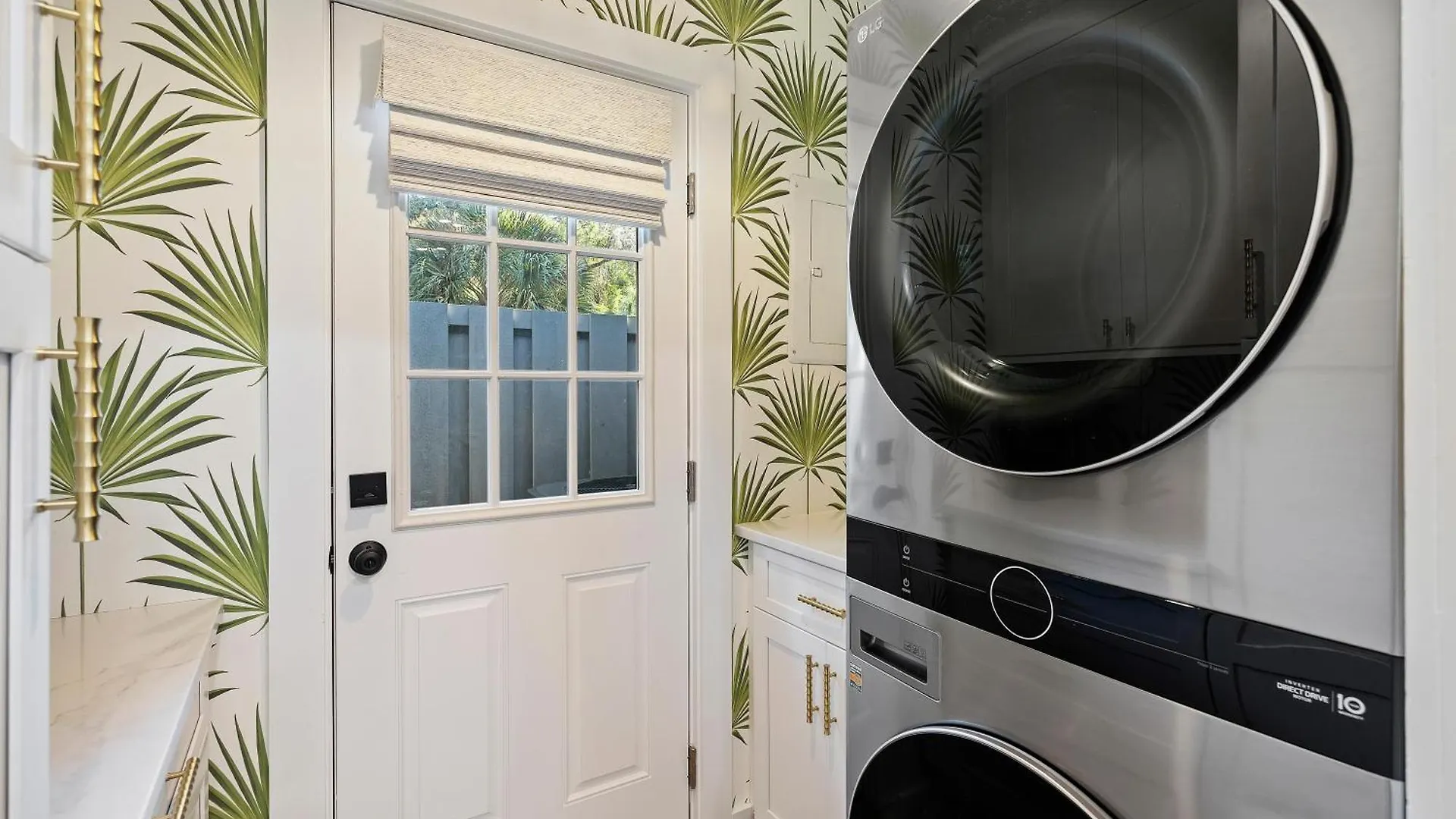 1232 Greenslake *