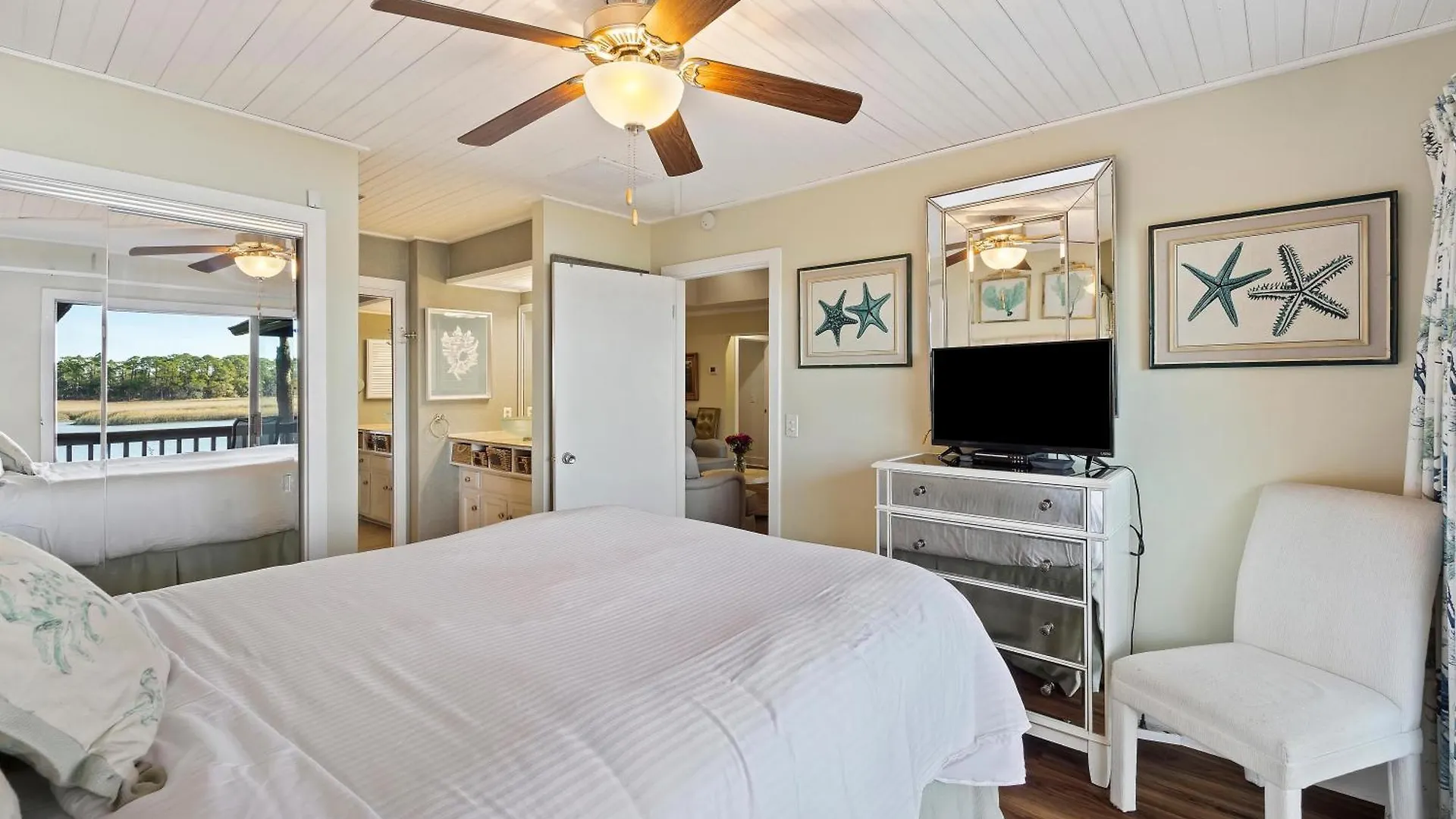 16 Inlet Cove