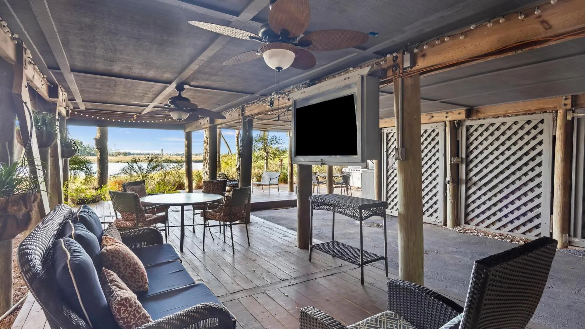 16 Inlet Cove Holiday home *